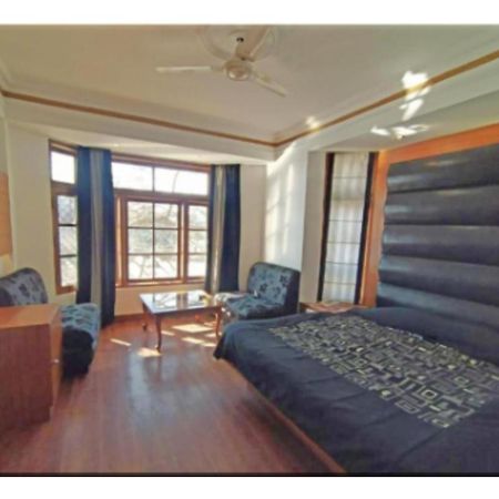 Hotel Horizon Near Picture Palace Bus Stand, Masuri Exterior foto