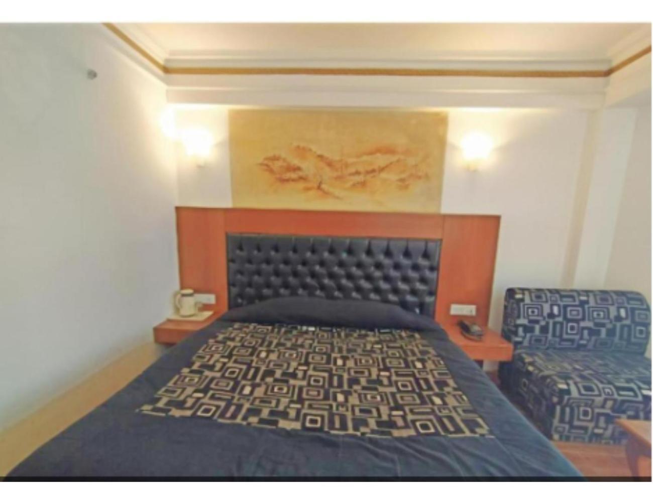 Hotel Horizon Near Picture Palace Bus Stand, Masuri Exterior foto
